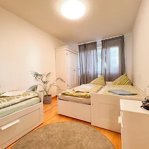 Apartment 2 Mit Terrasse Und Tiefgaragenstellplatz In Zentrum Von